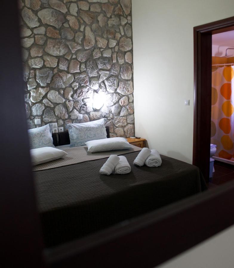 Rooms Batalogianni Kalampáka Eksteriør bilde